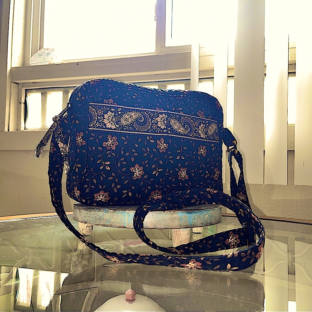 VINTAGE ❤️VERA BRADLEY❤️ Cross Body Bag Black/Red
